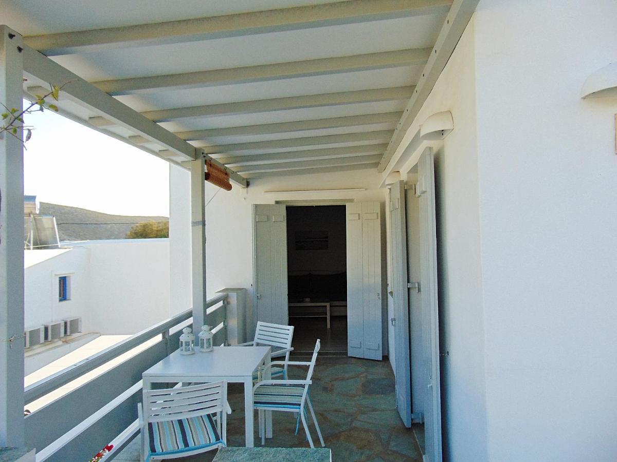 George'S Seaside Apartments Sifnos วาธิ ภายนอก รูปภาพ